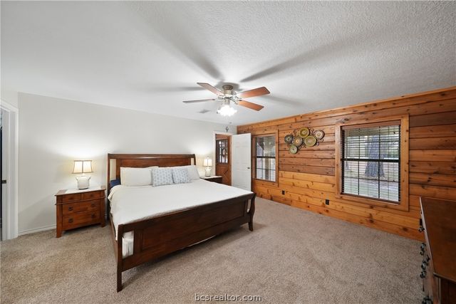 26000 Pine Shadows Drive, Hockley, TX 77447