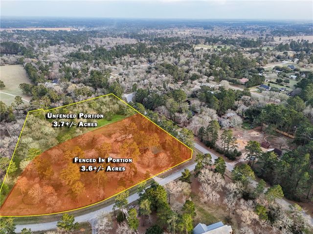 26000 Pine Shadows Drive, Hockley, TX 77447