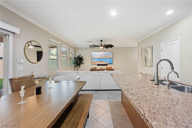 1136 Strada Pecei, Henderson, NV 89011