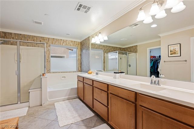 1136 Strada Pecei, Henderson, NV 89011