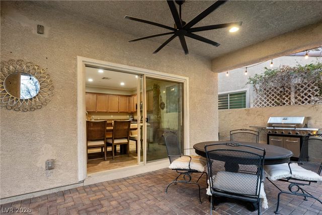 1136 Strada Pecei, Henderson, NV 89011