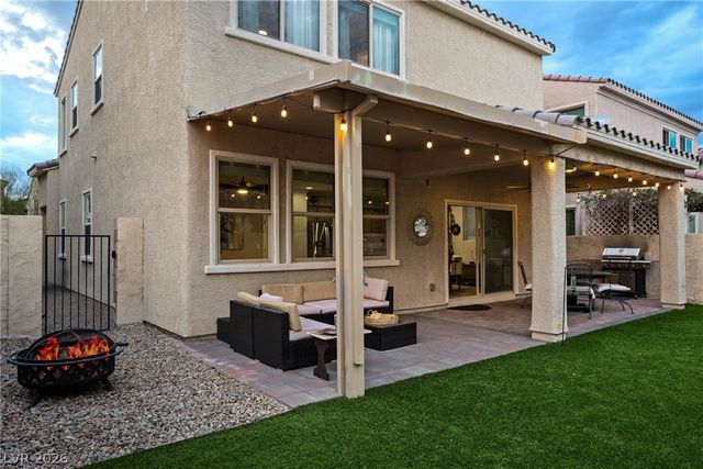 1136 Strada Pecei, Henderson, NV 89011