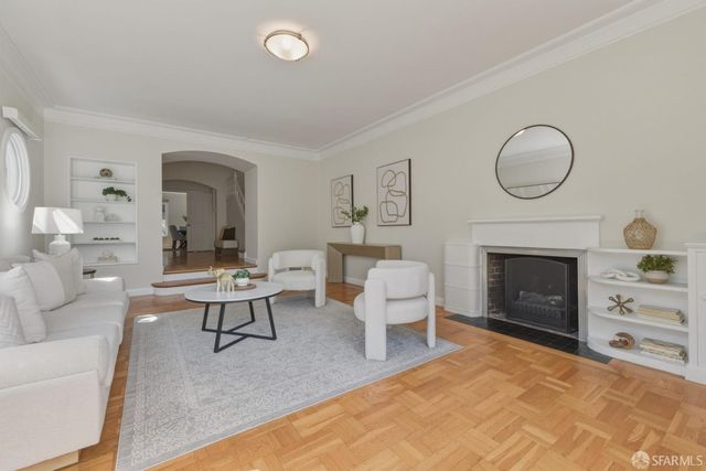 85 Woodacre Drive, San Francisco, CA 94132