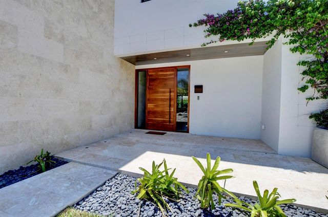 855 NW 4th Avenue, Boca Raton, FL 33432
