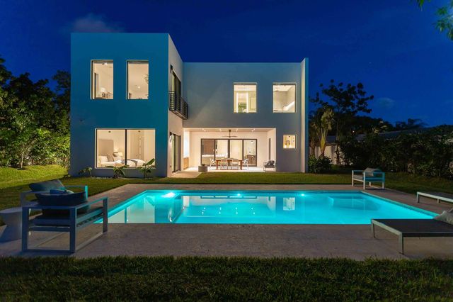 855 NW 4th Avenue, Boca Raton, FL 33432