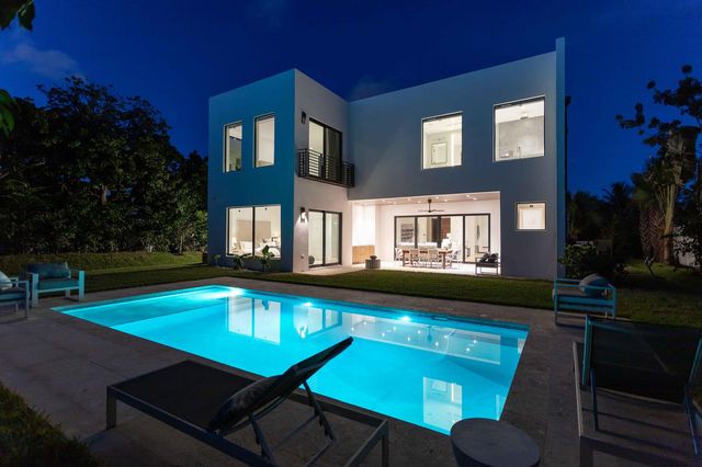 855 NW 4th Avenue, Boca Raton, FL 33432