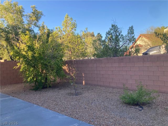 3432 Butterfly Bush Street, Las Vegas, NV 89117