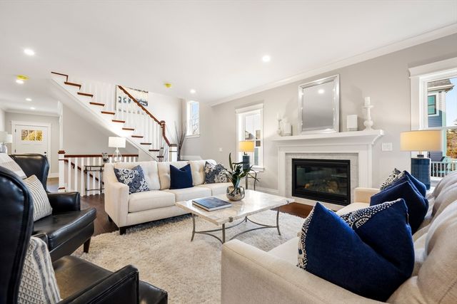 34 Bacon Street, Natick, MA 01760