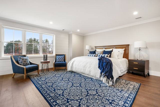 34 Bacon Street, Natick, MA 01760