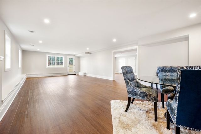 34 Bacon Street, Natick, MA 01760