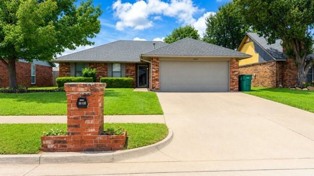13233 Eastridge Drive, Oklahoma City, OK 73170