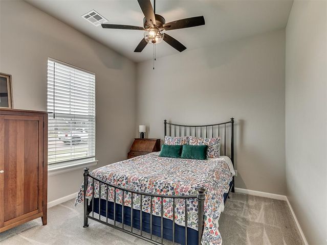 5713 Copper Stone Court, Mustang, OK 73064