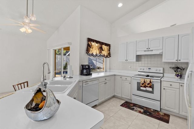 2314 SE Master Ave, Port St Lucie, FL 34952