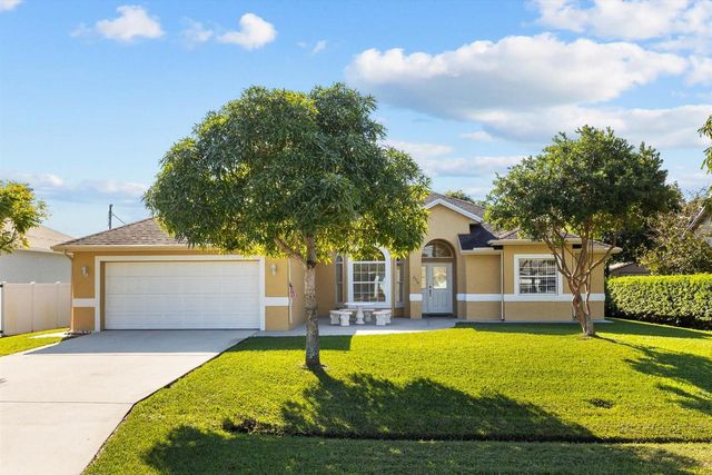 2314 SE Master Ave, Port St Lucie, FL 34952