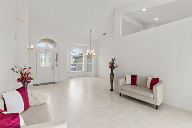 2314 SE Master Ave, Port St Lucie, FL 34952