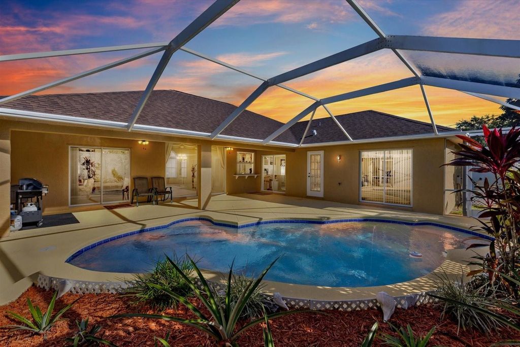 2314 SE Master Ave, Port St Lucie, FL 34952