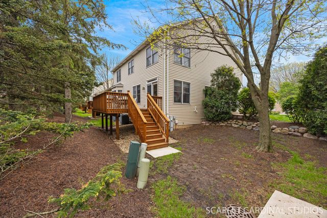 1N061 Mission Court, Winfield, IL 60190