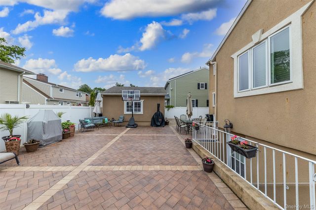 102 Davison Avenue, Oceanside, NY 11572