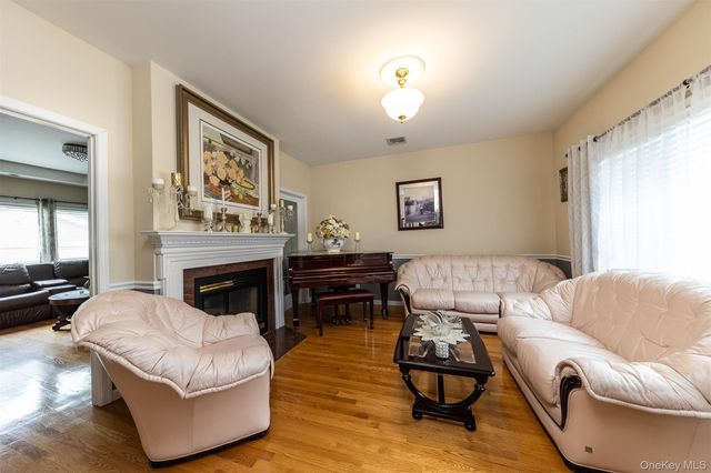 102 Davison Avenue, Oceanside, NY 11572