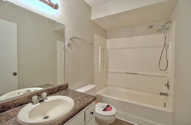 910-133 Brett Drive, Hinesville, GA 31313