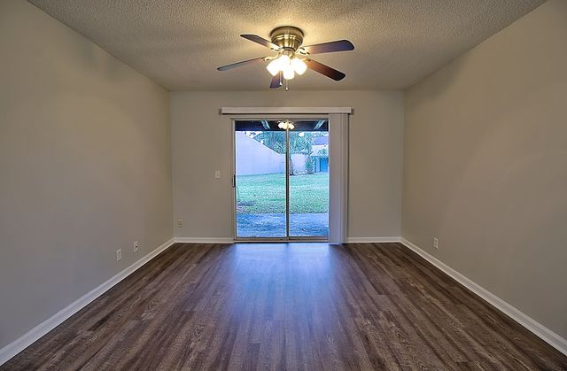 910-133 Brett Drive, Hinesville, GA 31313