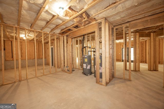 210 Waltham Way, Fayetteville, GA 30214
