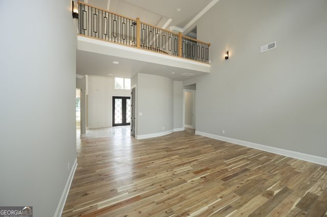 210 Waltham Way, Fayetteville, GA 30214