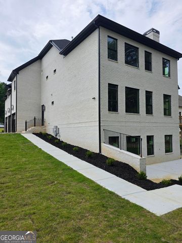 210 Waltham Way, Fayetteville, GA 30214