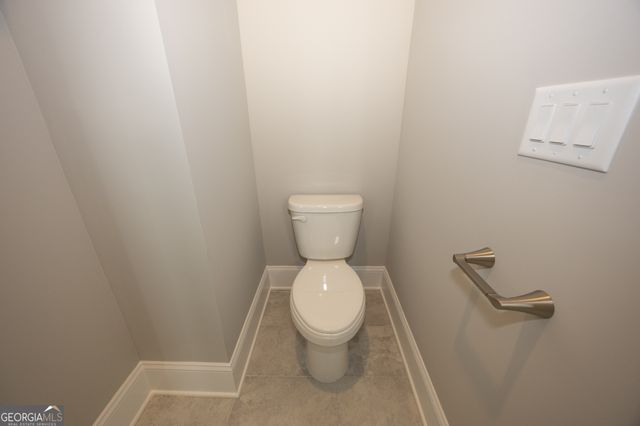 210 Waltham Way, Fayetteville, GA 30214