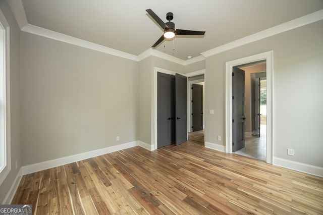 210 Waltham Way, Fayetteville, GA 30214
