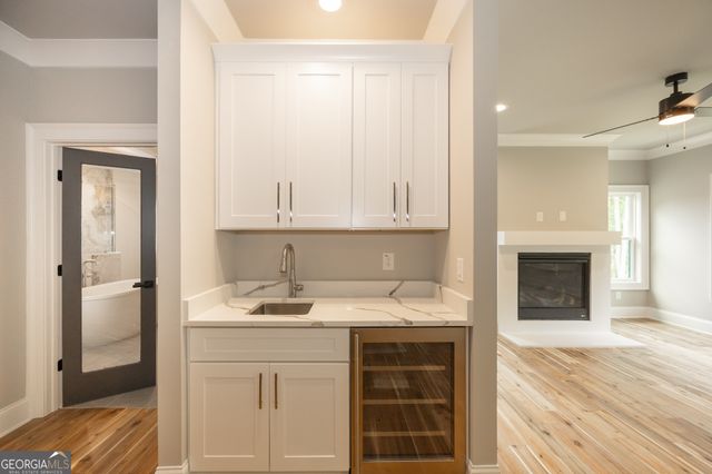 210 Waltham Way, Fayetteville, GA 30214