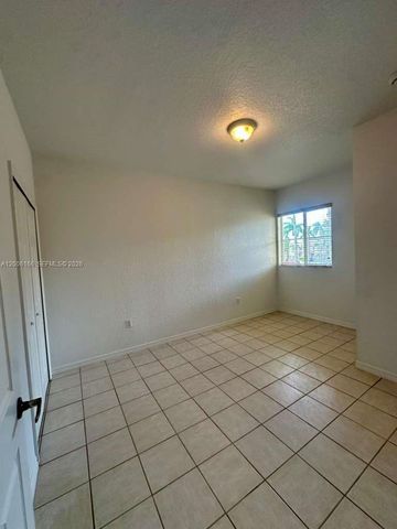 10760 NW 82nd Ter 8-7, Doral, FL 33178