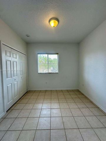 10760 NW 82nd Ter 8-7, Doral, FL 33178