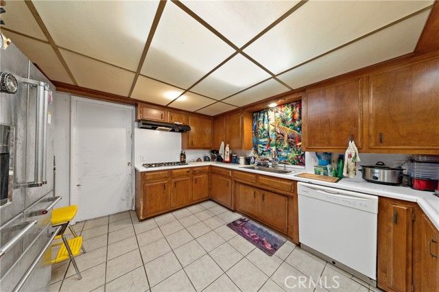 26680 Major, Hemet, CA 92544