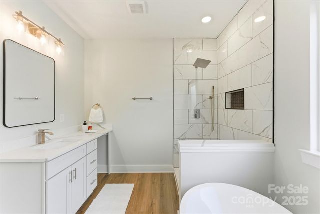 1213 Creekside Drive, Conover, NC 28613