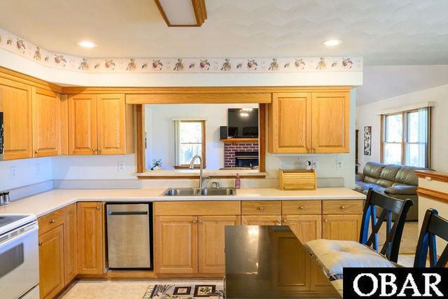 240 Woodleigh Road, Knotts Island, NC 27950