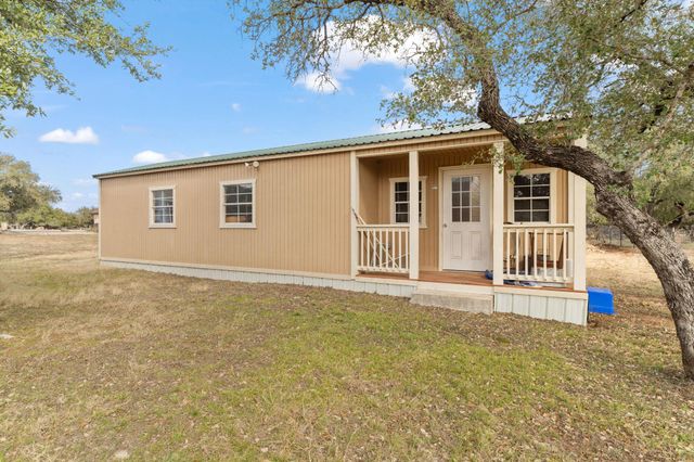 203 Circle Oaks DR, Burnet, TX 78611