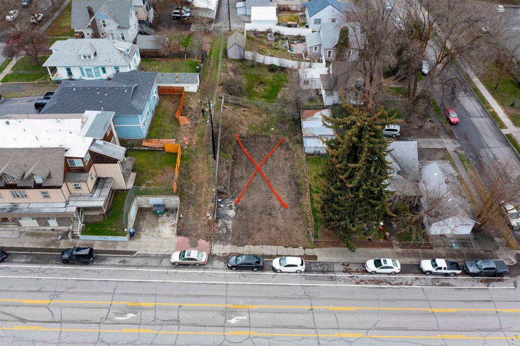 1717 N Howard St, Spokane, WA 99205