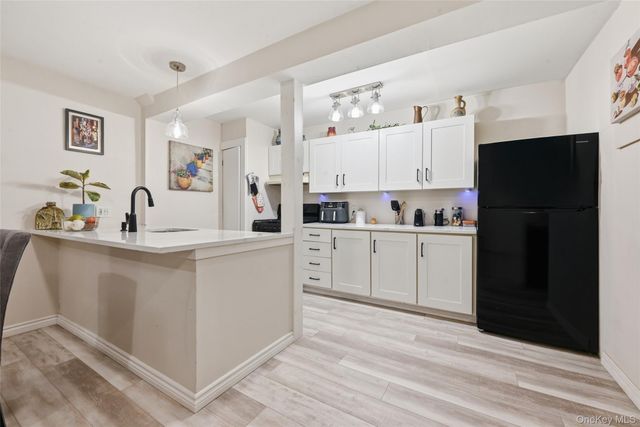 8 Penn Drive, Dix Hills, NY 11746