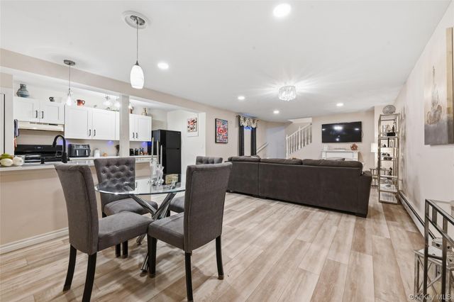 8 Penn Drive, Dix Hills, NY 11746