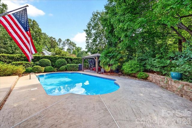 1308 Rockfish Drive, Matthews, NC 28105