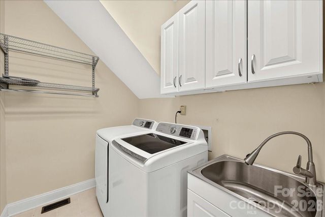1308 Rockfish Drive, Matthews, NC 28105