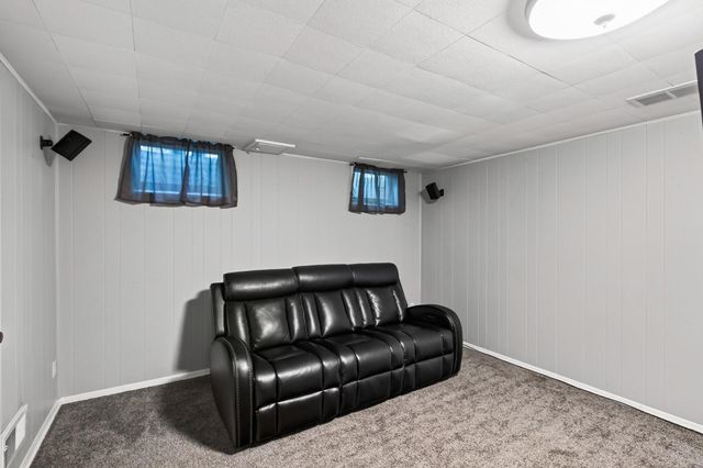 55 Birnamwood Drive, Burnsville, MN 55337