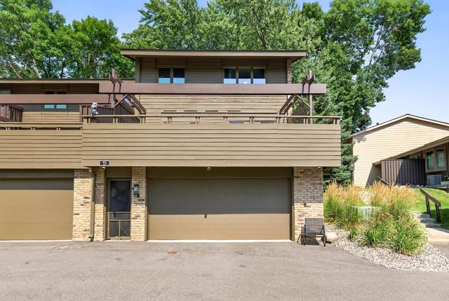 55 Birnamwood Drive, Burnsville, MN 55337