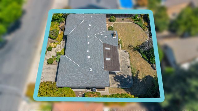 2620 Portsmouth Ln, Modesto, CA 95355