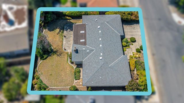 2620 Portsmouth Ln, Modesto, CA 95355