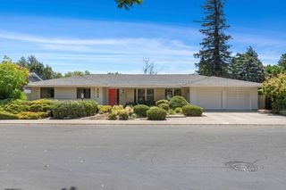 2620 Portsmouth Ln, Modesto, CA 95355