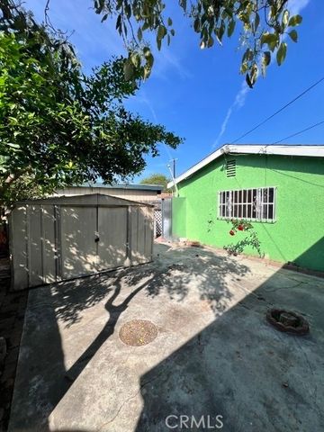 2160 E 105th, Los Angeles, CA 90002