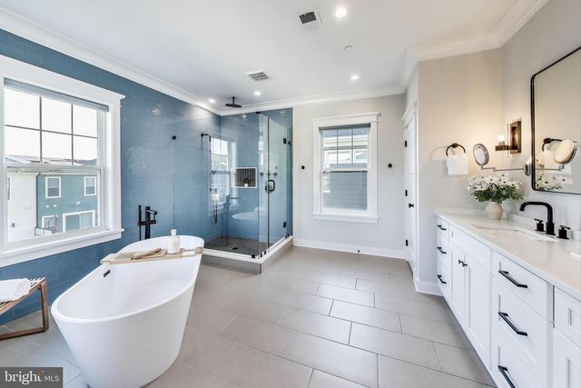 4021 HAMILTON ST, Hyattsville, MD 20781