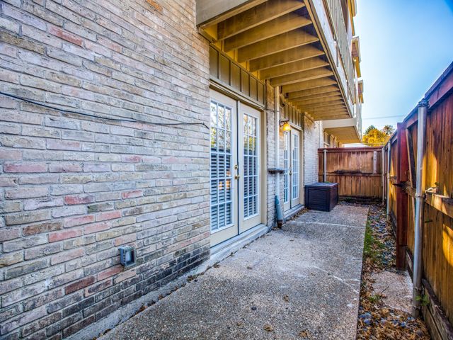 5916 Birchbrook Drive 136, Dallas, TX 75206